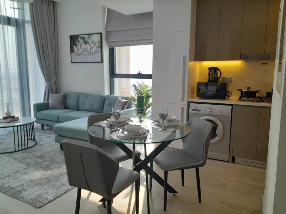 Brand New & Luxuriously Furnished 1 Bedroom Apartment Dubai