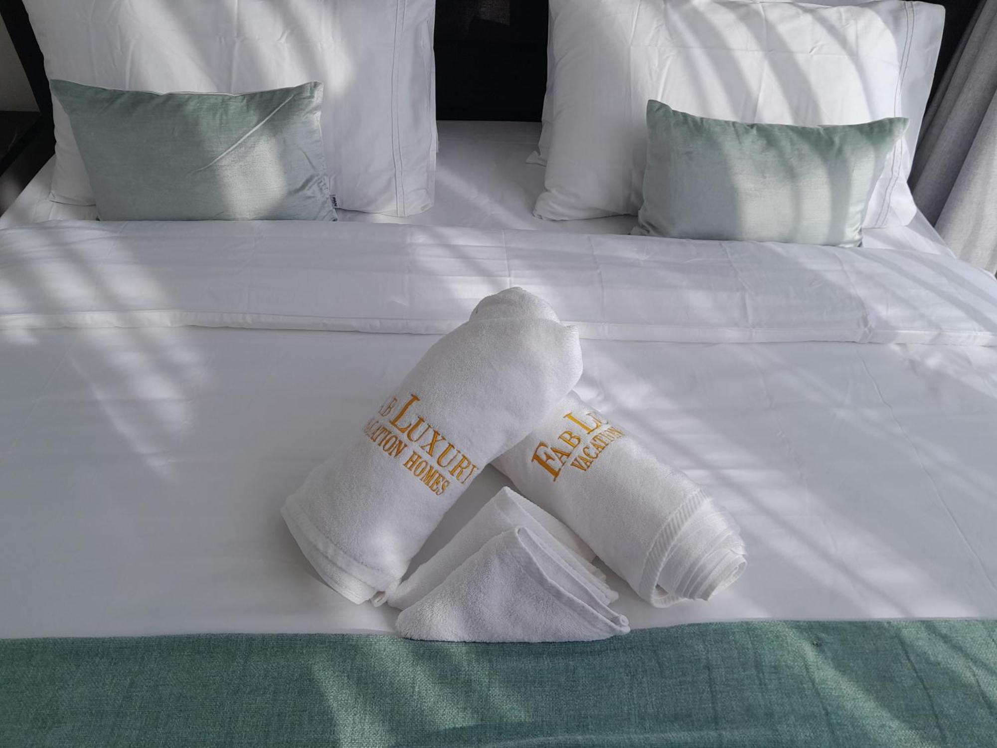 Apartment Brand New & Luxuriously Furnished 1 Bedroom Dubai