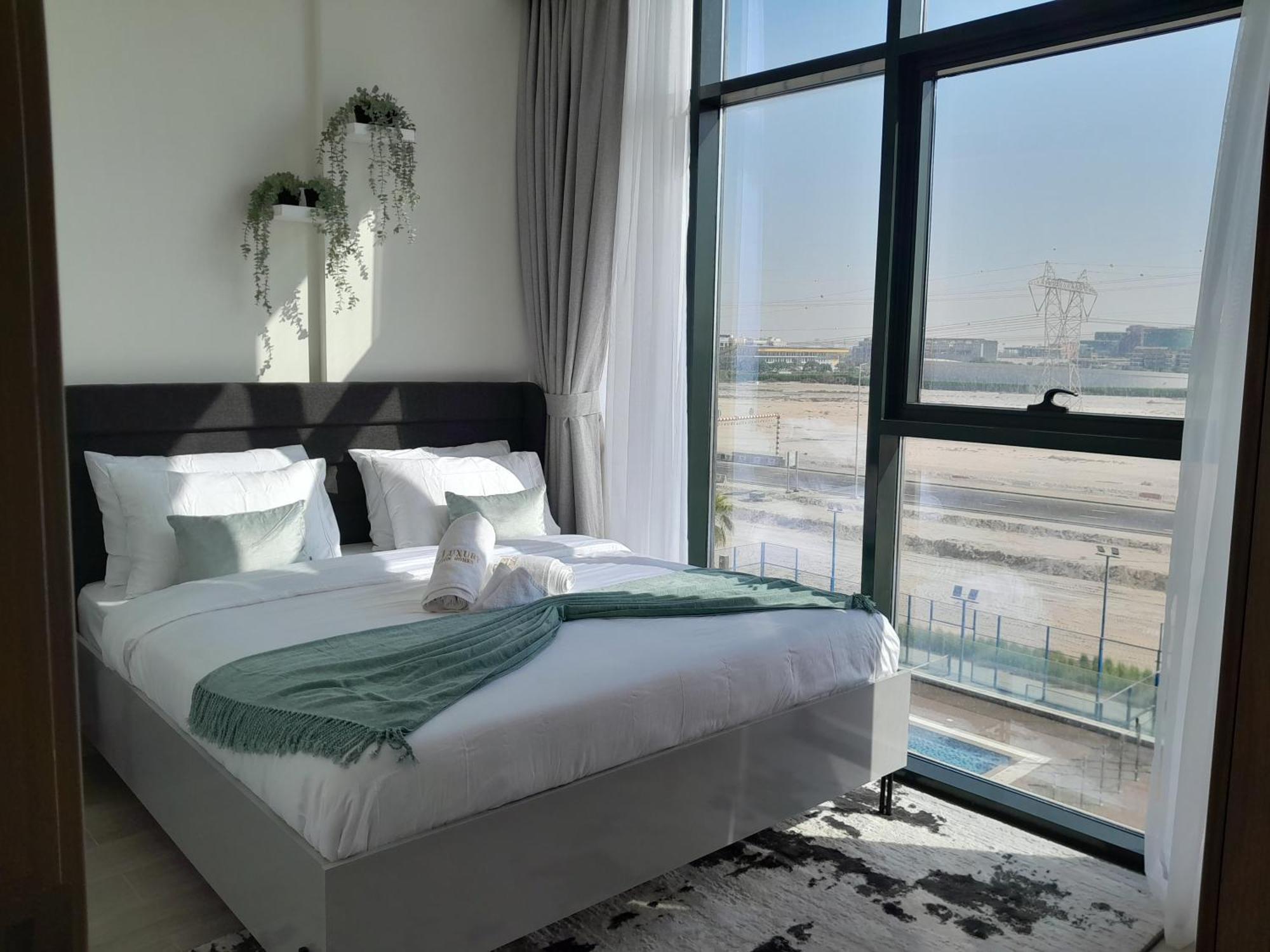 Brand New & Luxuriously Furnished 1 Bedroom