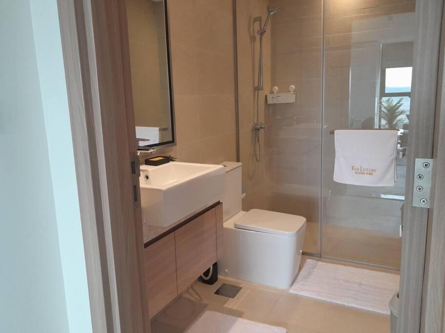 Brand New & Luxuriously Furnished 1 Bedroom Dubai